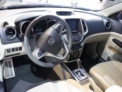 2012款 1.6L 自动 尊贵型
