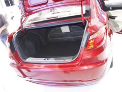 2012款 1.6L 自动 尊贵型