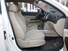 2012款 1.6L 自动 尊贵型