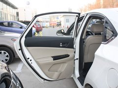 2012款 1.6L 自动 尊贵型