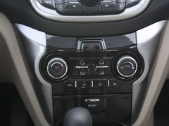 2012款 1.6L 自动 尊贵型