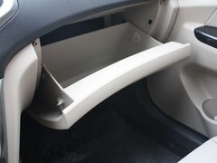 2012款 1.6L 自动 尊贵型