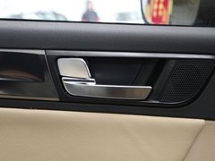 2012款 1.6L 自动 舒适型 5座
