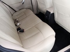 2012款 1.6L 自动 舒适型 5座