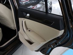 2012款 1.6L 自动 舒适型 5座