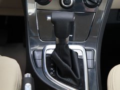2012款 1.6L 自动 舒适型 5座