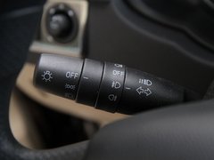 2012款 1.6L 自动 舒适型 5座