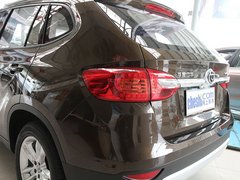 2012款 1.6L 自动 舒适型 5座