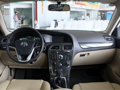 2012款 1.6L 自动 舒适型 5座