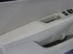 2012款 1.6L 自动 豪华型 5座