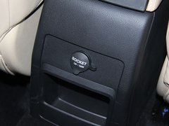 2012款 1.6L 自动 豪华型 5座