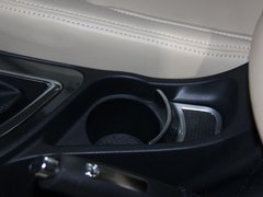2012款 1.6L 自动 豪华型 5座