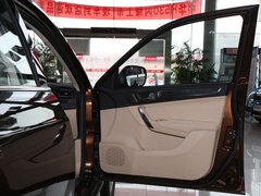 2012款 1.6L 自动 豪华型 5座