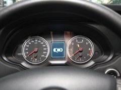 2012款 1.6L 自动 豪华型 5座