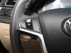 2012款 1.6L 自动 豪华型 5座