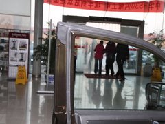 2012款 1.6L 自动 豪华型 5座
