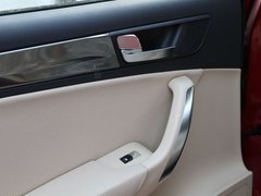 2012款 1.6L 自动 豪华型 5座