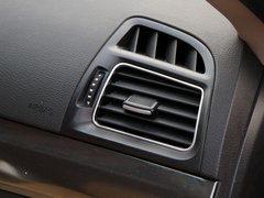 2012款 1.6L 自动 豪华型 5座