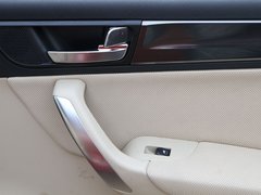 2012款 1.6L 自动 豪华型 5座