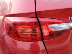2012款 1.6L 自动 豪华型 5座