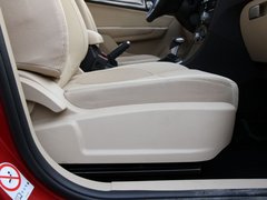 2012款 1.6L 自动 豪华型 5座