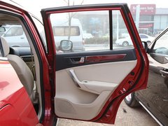 2012款 1.6L 自动 豪华型 5座