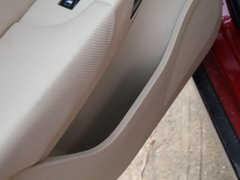 2012款 1.6L 自动 豪华型 5座