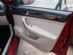 2012款 1.6L 自动 豪华型 5座