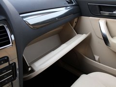 2012款 1.6L 自动 豪华型 5座
