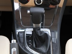 2012款 1.6L 自动 豪华型 5座