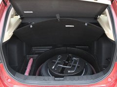 2012款 1.6L 自动 豪华型 5座