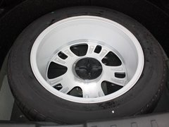 2012款 1.6L 自动 豪华型 5座