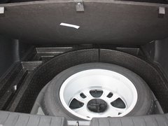 2012款 1.6L 自动 豪华型 5座