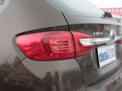2012款 1.6L 自动 豪华型 5座