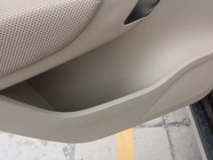 2012款 1.6L 自动 豪华型 5座