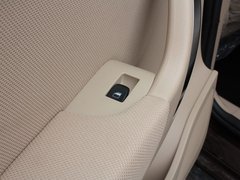 2012款 1.6L 自动 豪华型 5座