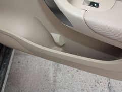 2012款 1.6L 自动 豪华型 5座