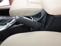 2012款 1.6L 自动 豪华型 5座
