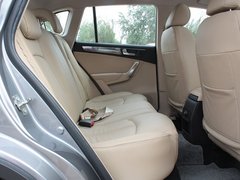 2012款 1.6L 自动 豪华型 5座