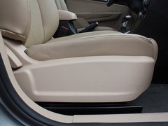 2012款 1.6L 自动 豪华型 5座