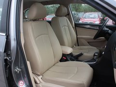 2012款 1.6L 自动 豪华型 5座