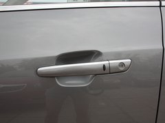 2012款 1.6L 自动 豪华型 5座