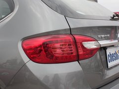2012款 1.6L 自动 豪华型 5座