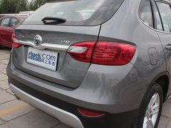 2012款 1.6L 自动 豪华型 5座