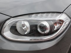 2012款 1.6L 自动 豪华型 5座