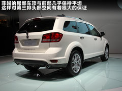 2012款 1.5T 自动 四驱尊贵型 5座