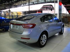 2012款 1.5T 自动 四驱尊贵型 5座