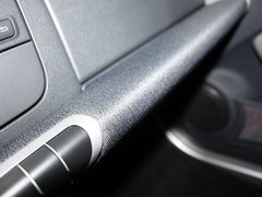 2012款 1.0 AMT MHD龙年特别版