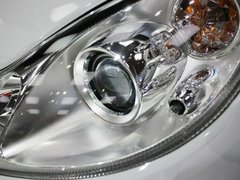 2012款 1.0 AMT MHD龙年特别版