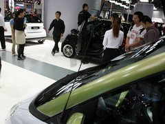 2012款 1.0 AMT MHD龙年特别版